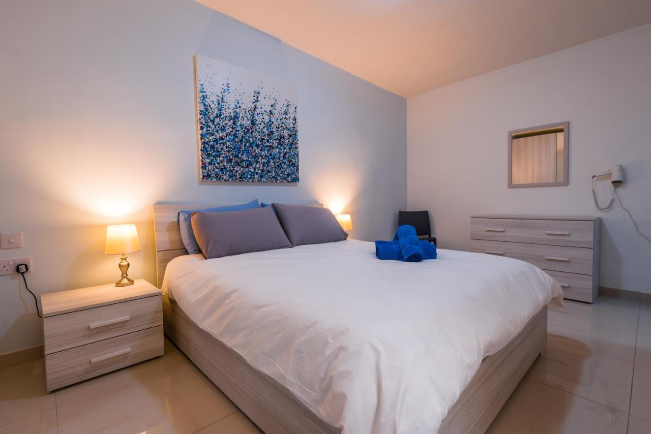 Sh5A-Qawra Prime Location 2 Bedroom Apartment St. Paul's Bay Exterior photo